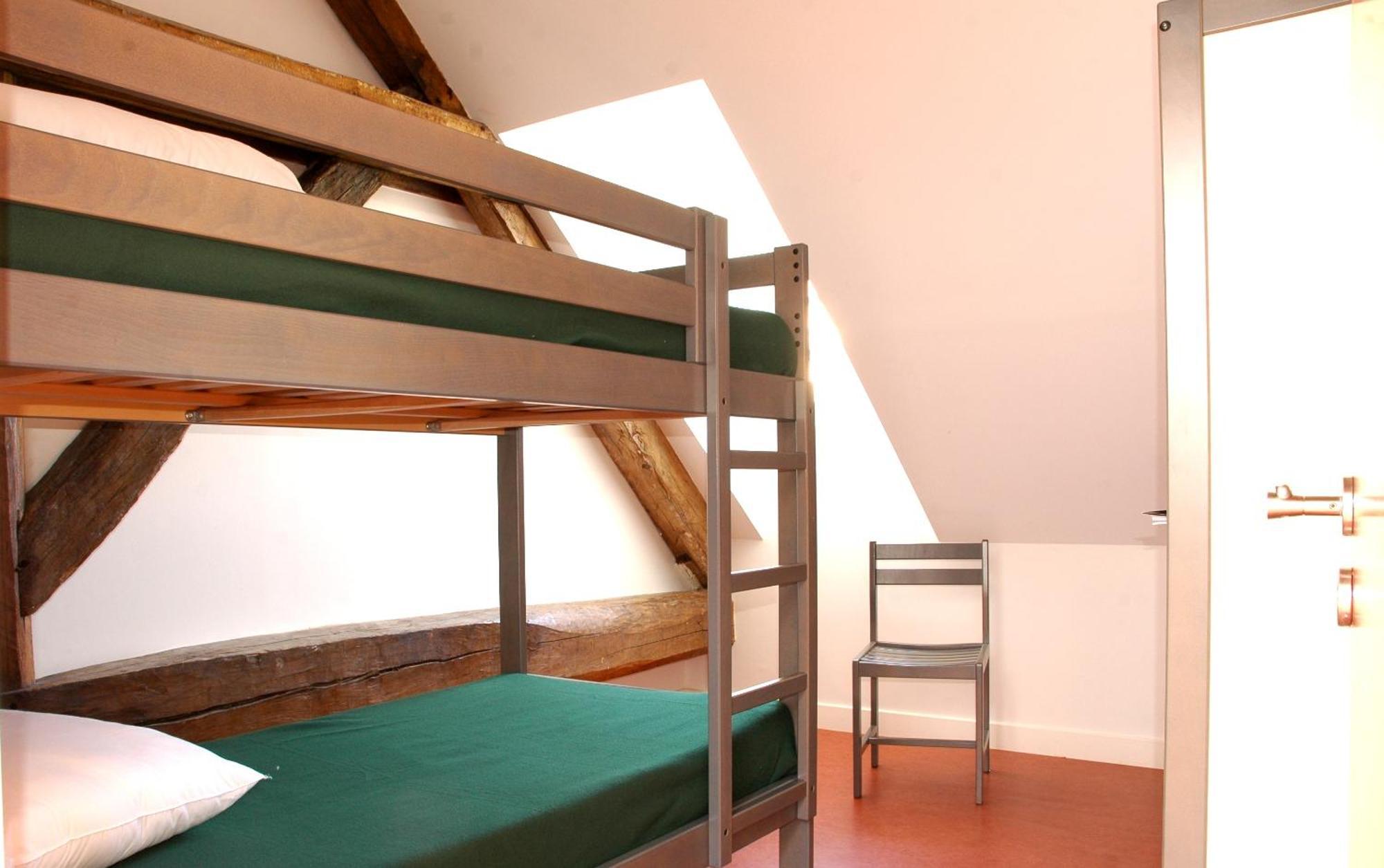 La Maison Des Randonneurs Hostel Оксер Стая снимка